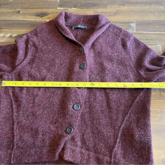 Peruvian Connection Sweater - Picture 8 of 9